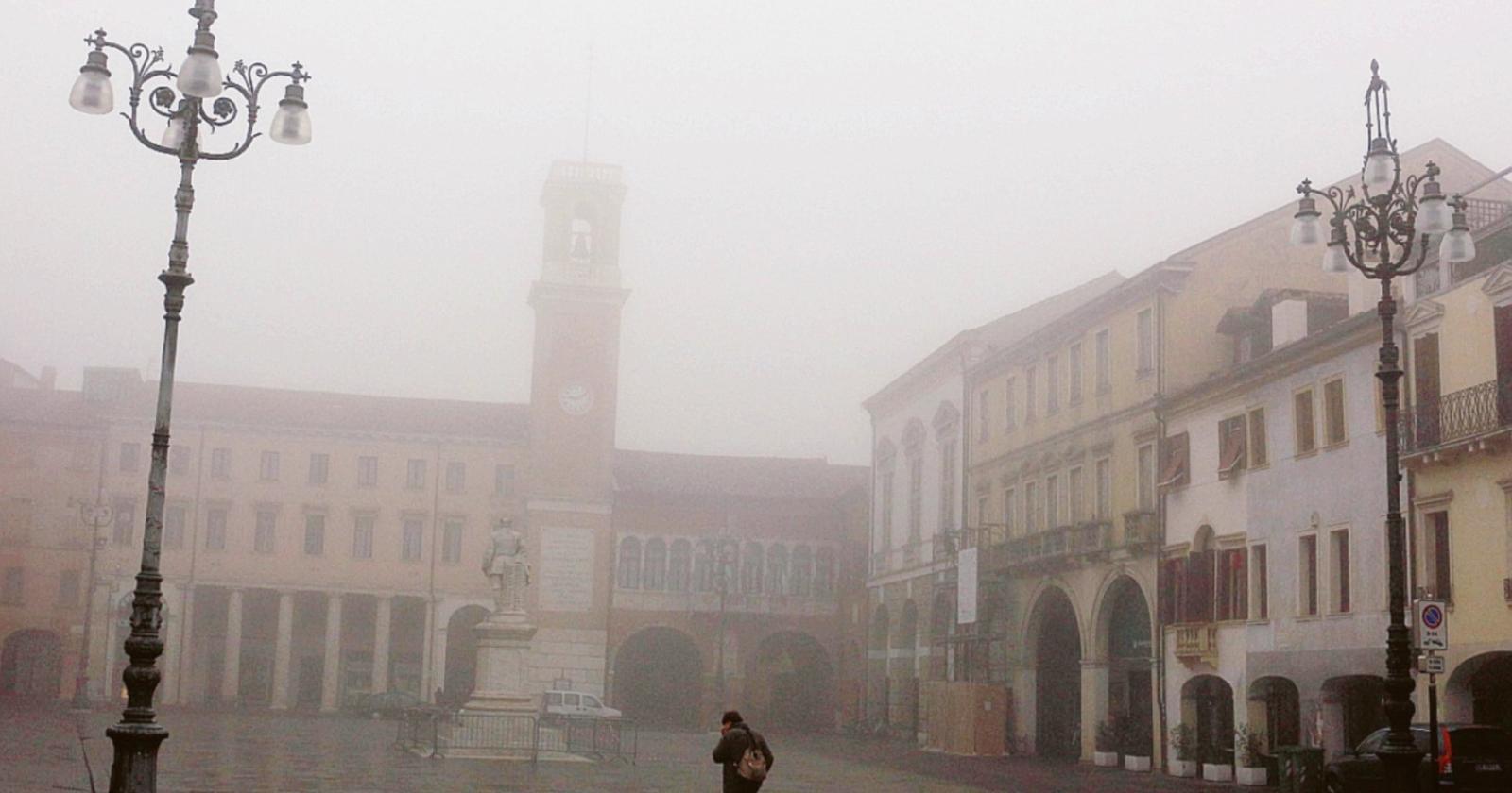 Siamo i signori della nella nebbia