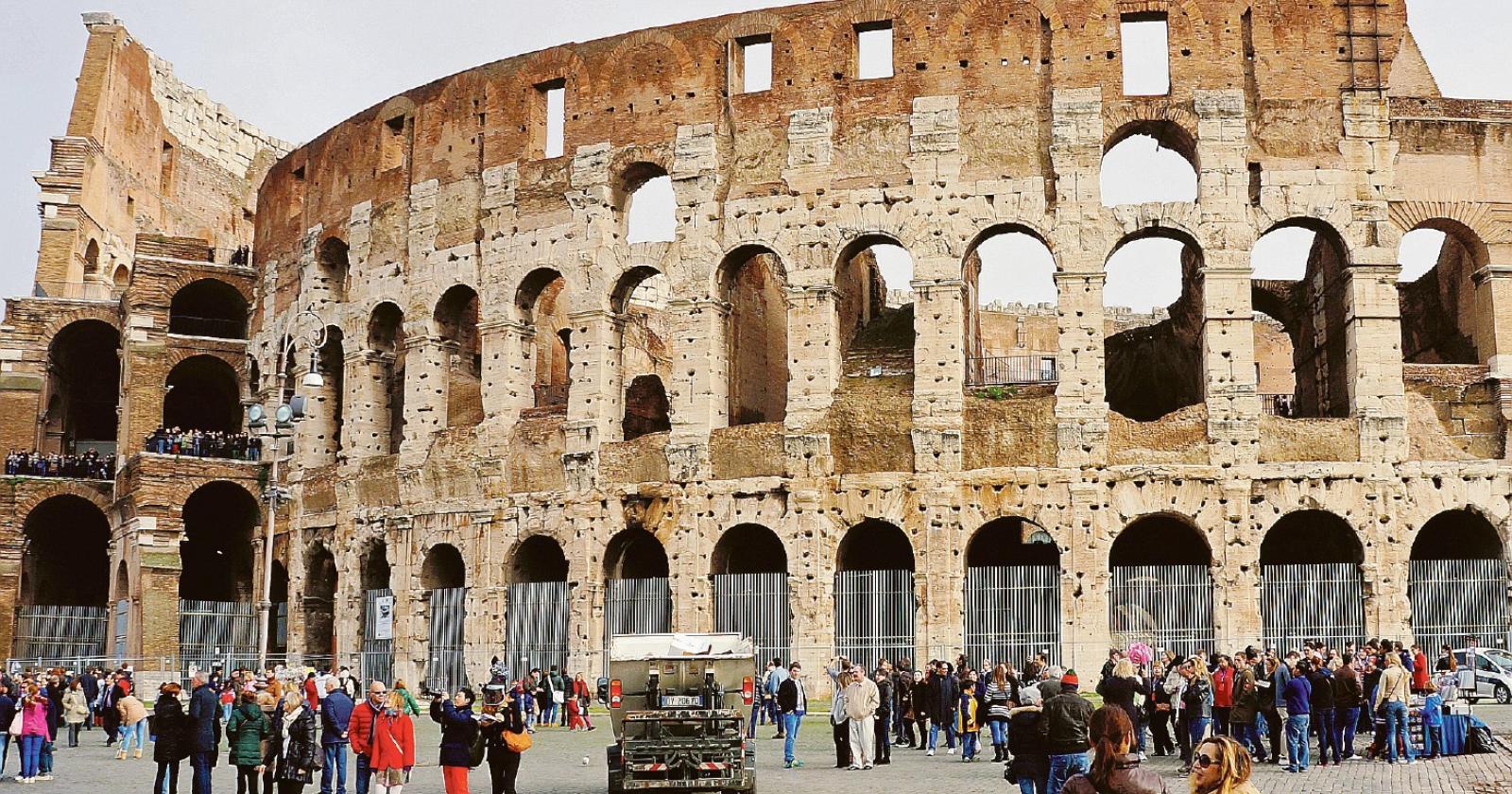 214 euro a testa per il buco di Roma
