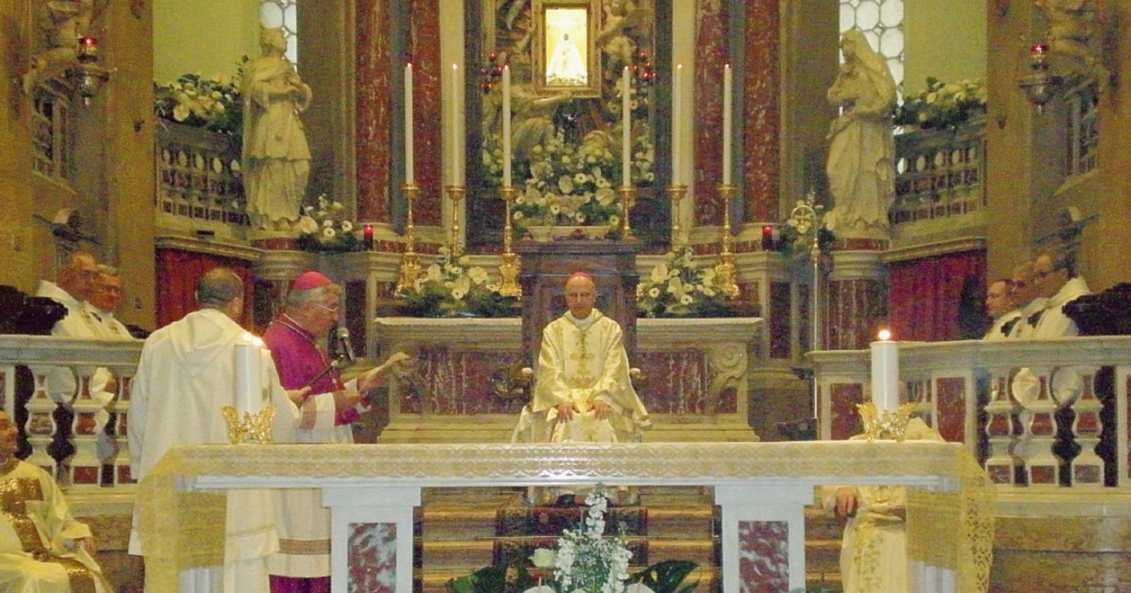 I monaci rivogliono 80mila euro dai ladri