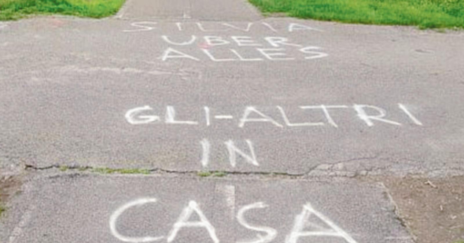 Furti e polemiche guastano la festa