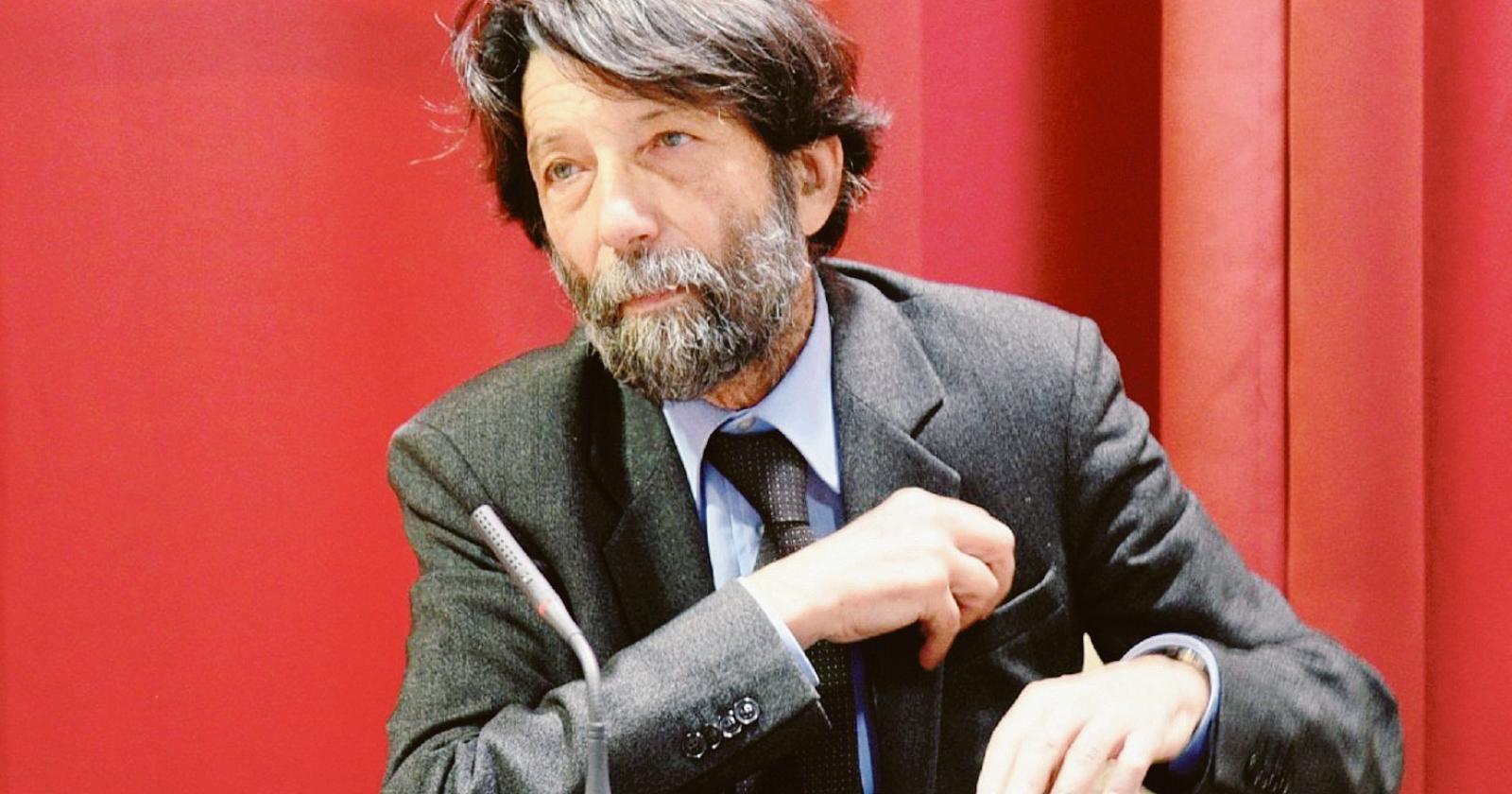 Cacciari: vaffa a questa autonomia