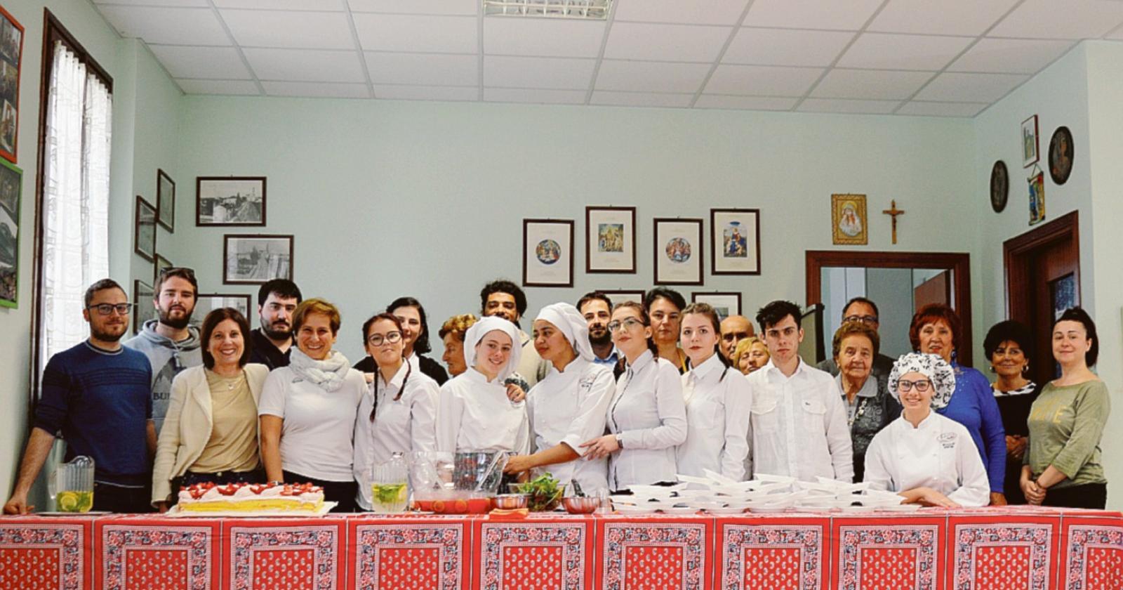 Gli studenti diventano volontari
