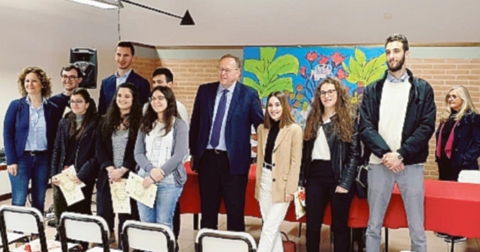 Lauree e diplomi, la grande festa