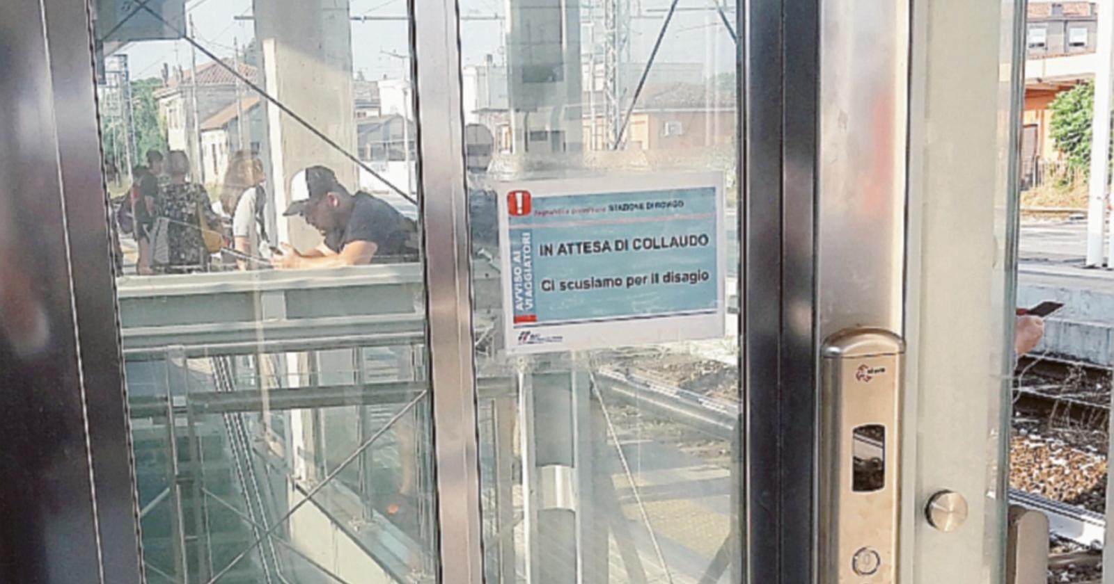 Ascensori in stazione: montati 7 mesi fa, mai partiti