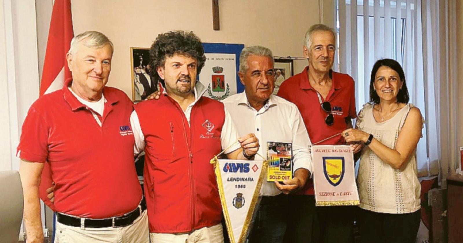 8mila euro di solidariet&agrave;