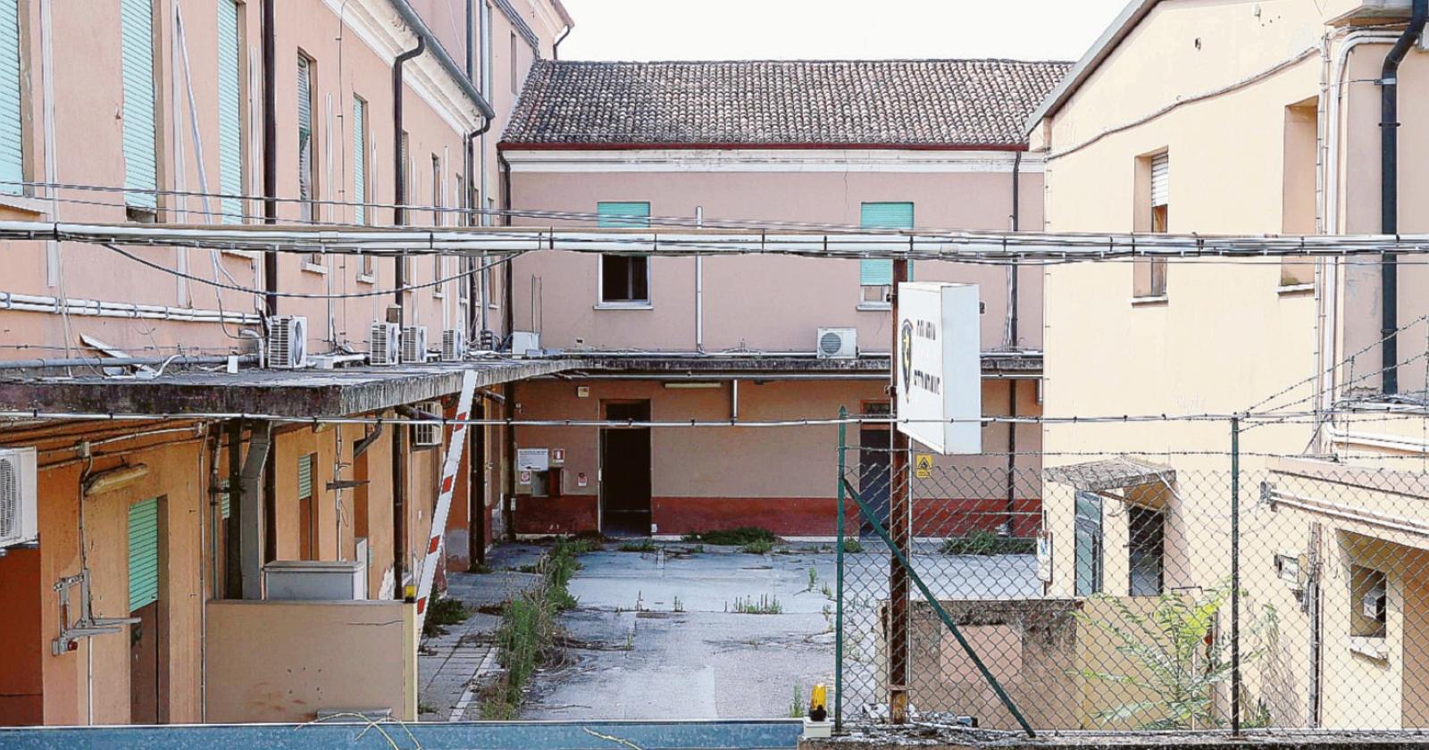 Lo Stato batte in ritirata: un altro buco nero nel vicolo