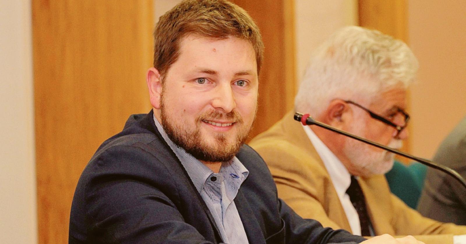 Asm, Duò (per ora) resta al suo posto