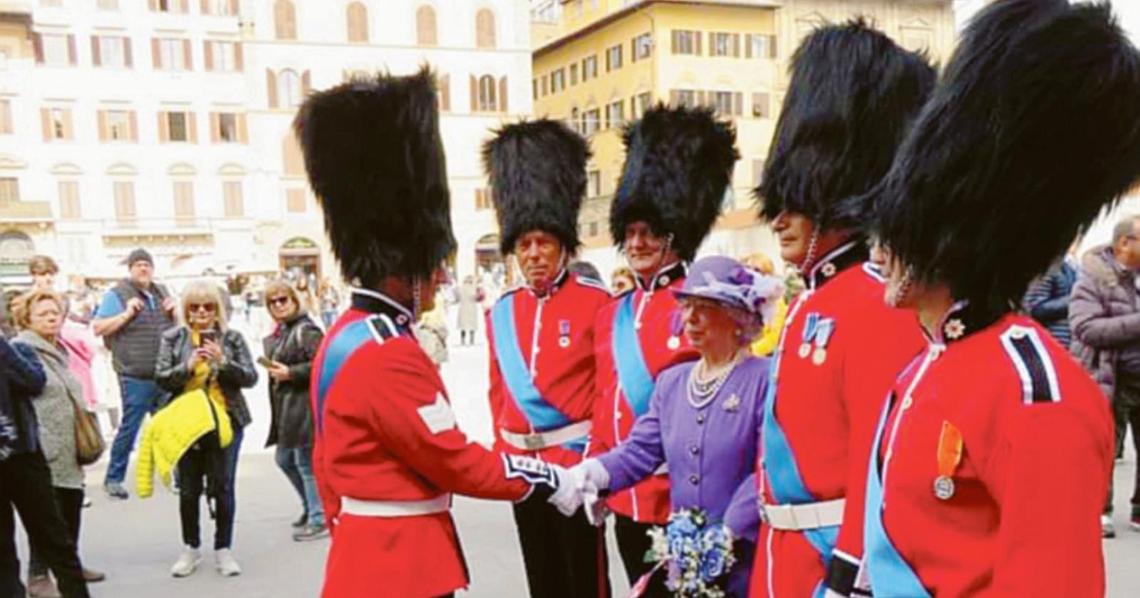 “The Queen” in tour