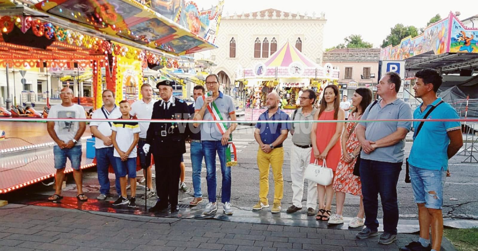 Apre il luna park, inizia la fiera