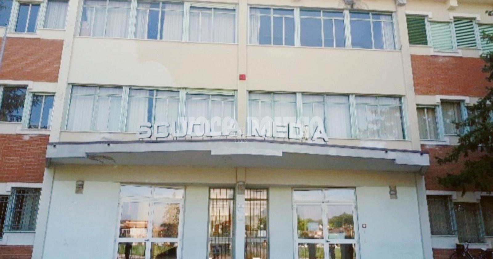 Scuole medie senza più sprechi