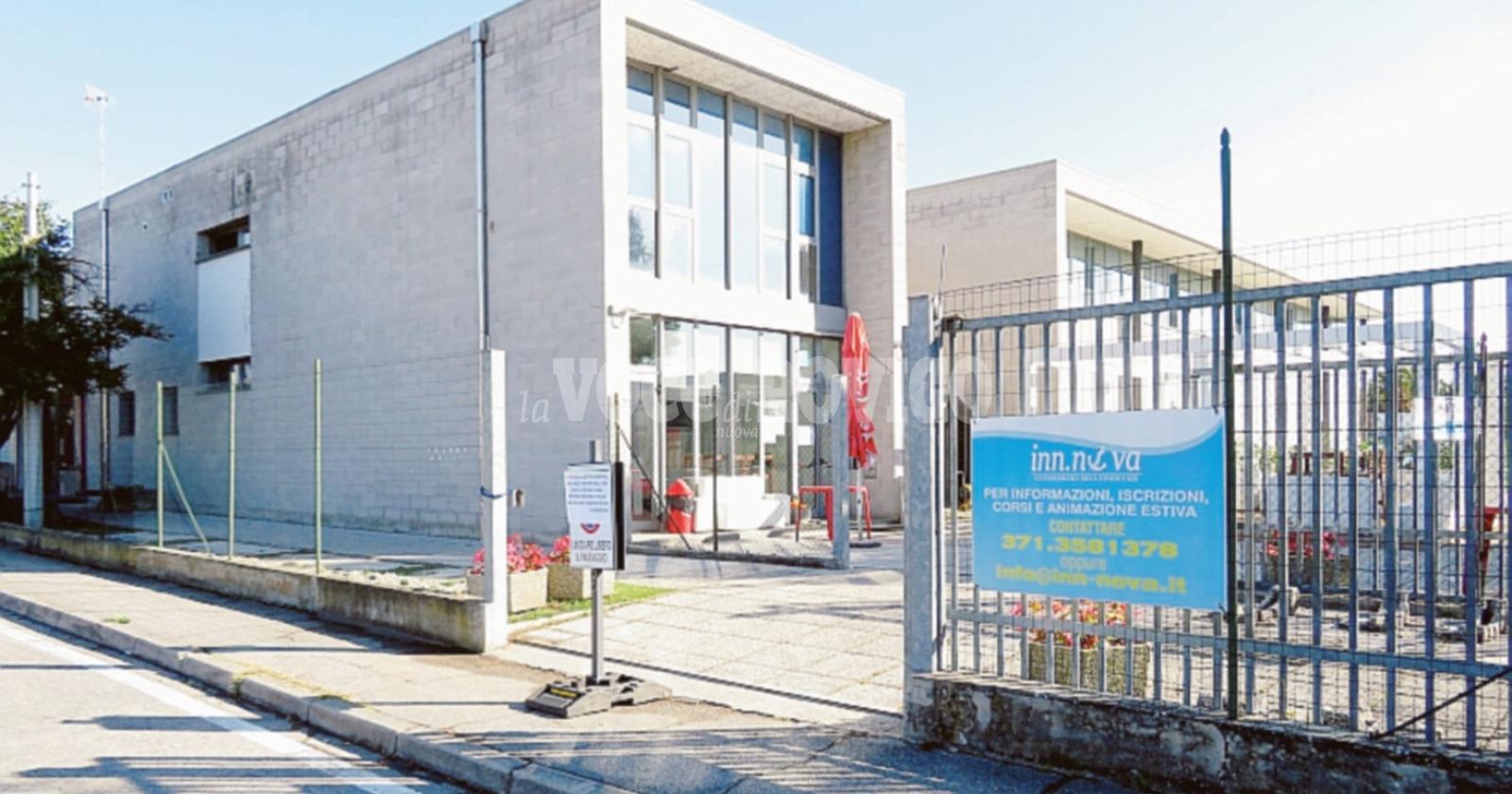 Piscina, avviati i licenziamenti di 38 dipendenti
