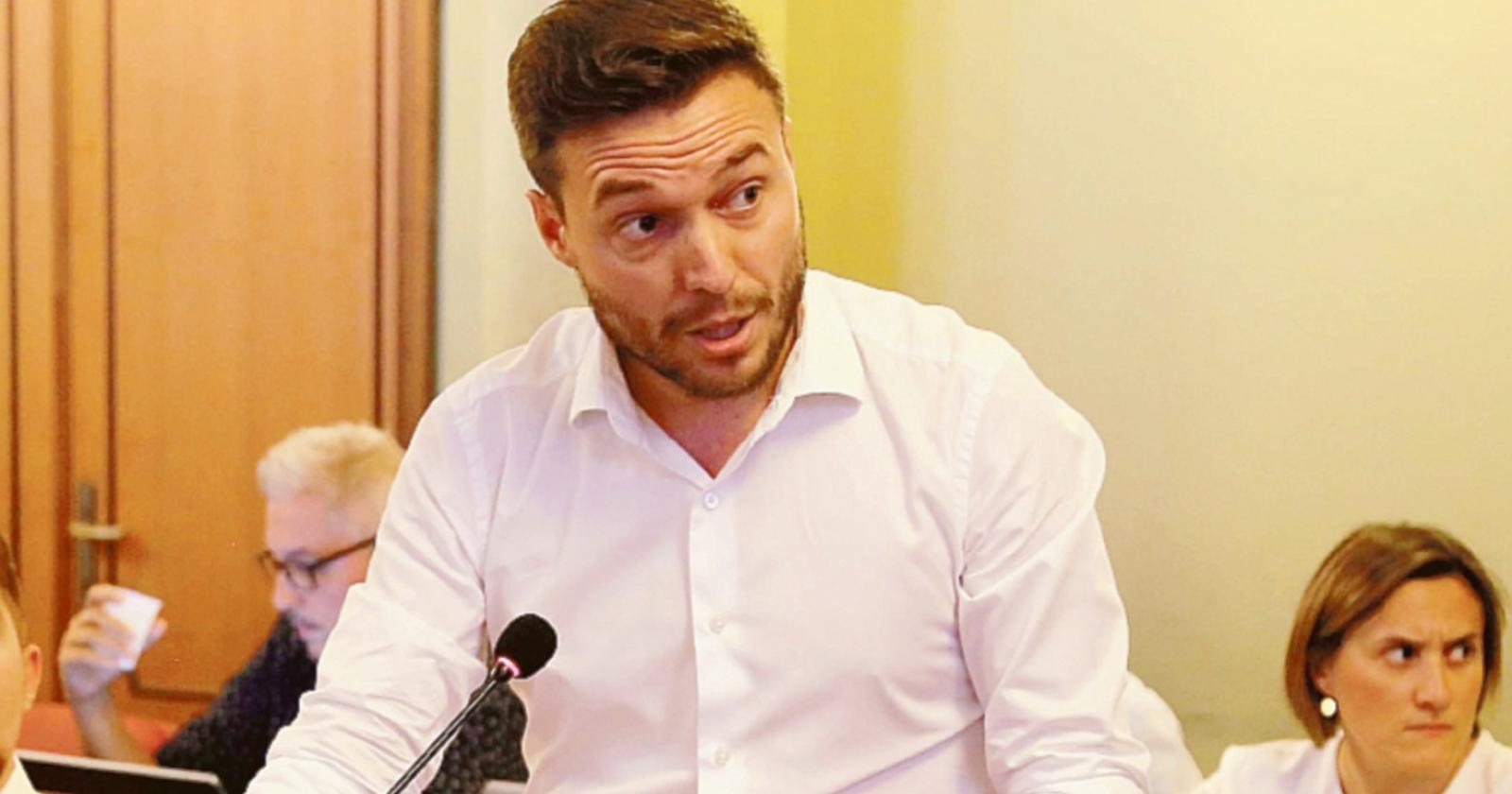 Il comune assicura: "La strada sarà sistemata"