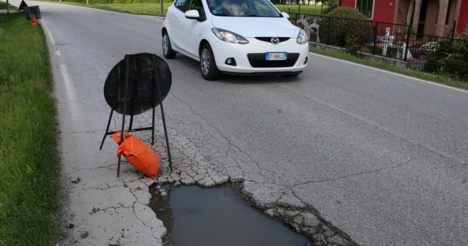 “Strada rovinata, non ascoltati”