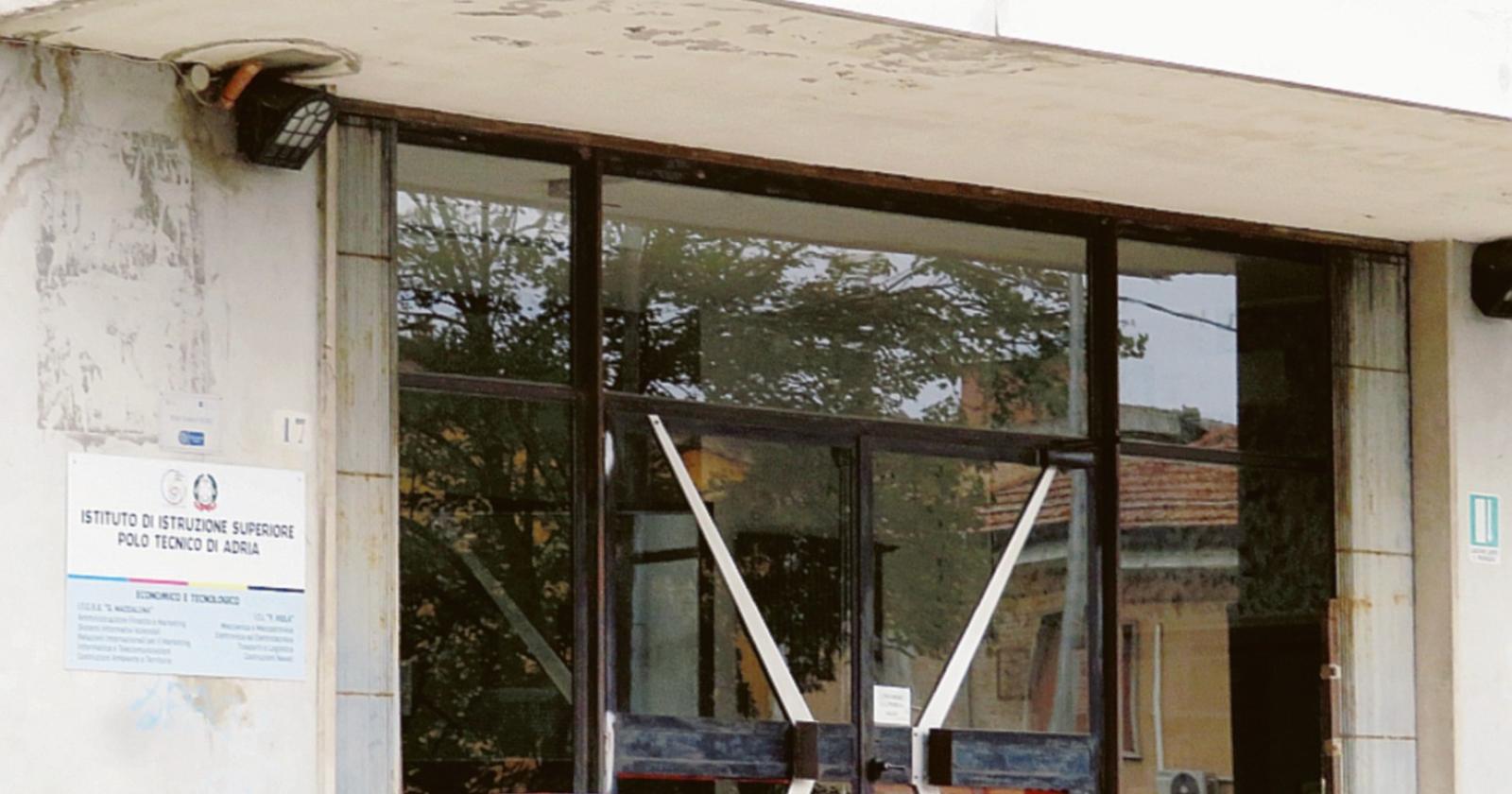 Studenti in rivolta, arriva la polizia