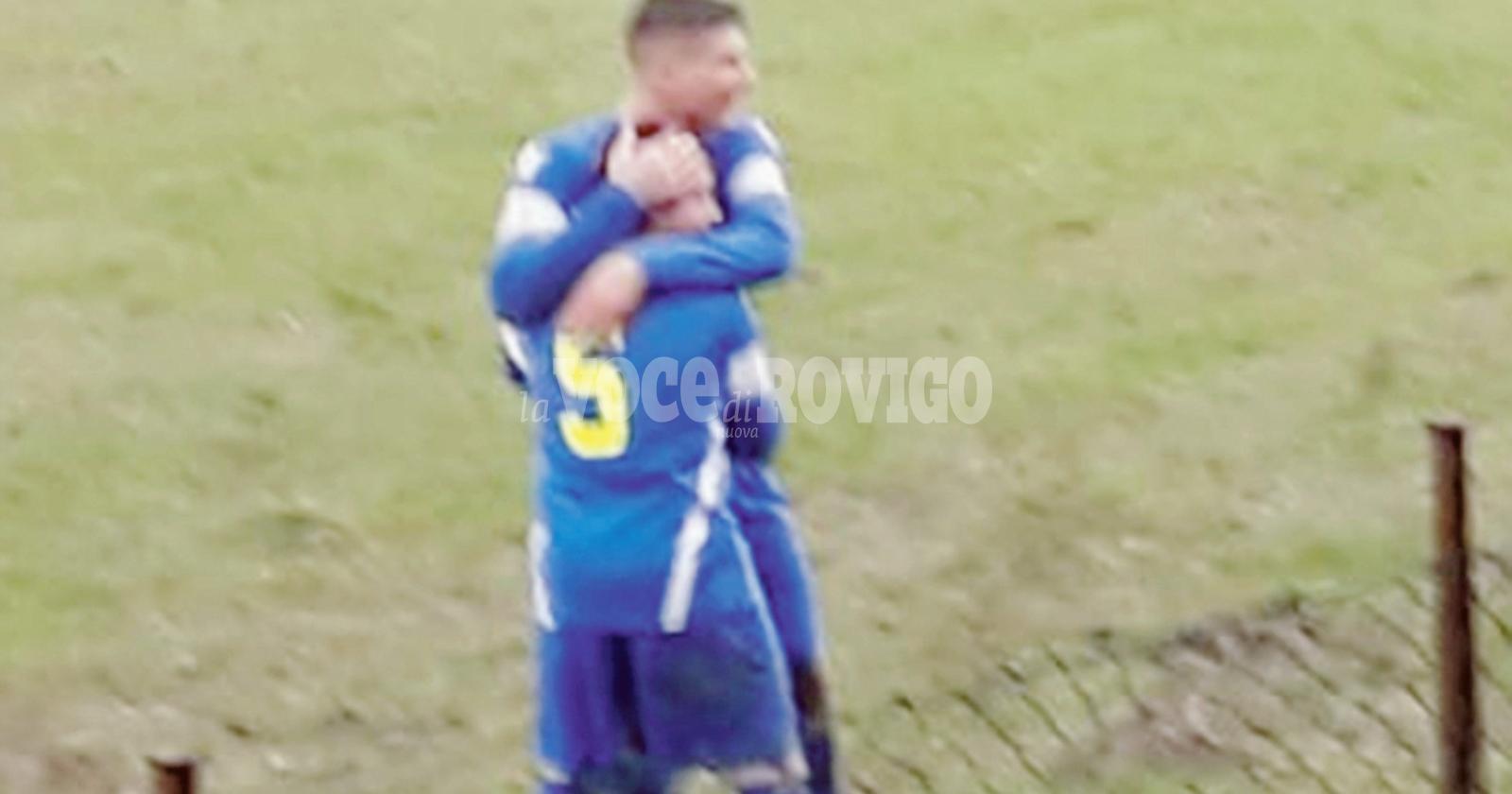 Bomber, un poltrona per tre