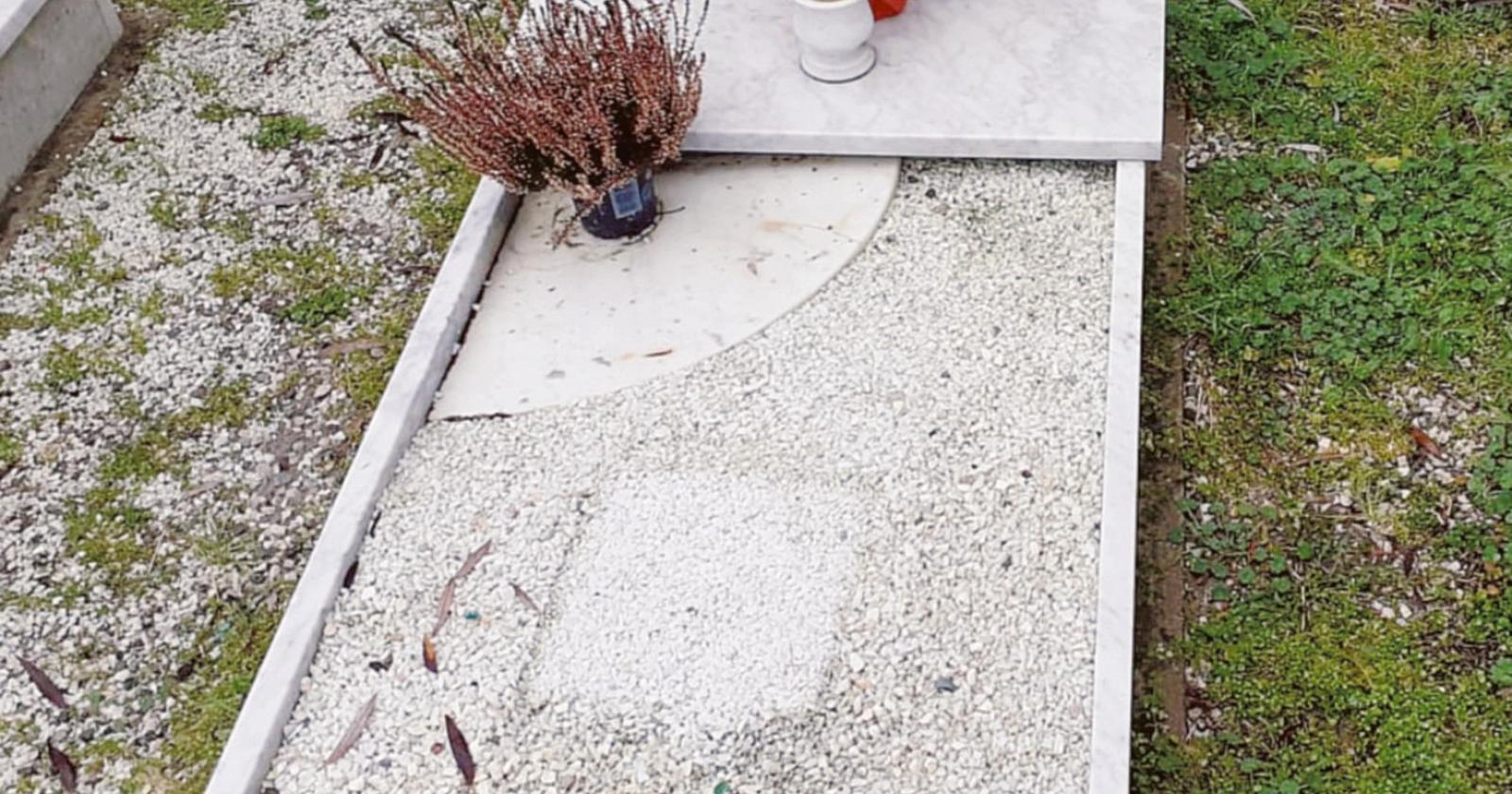 Ladri in azione anche al cimitero
