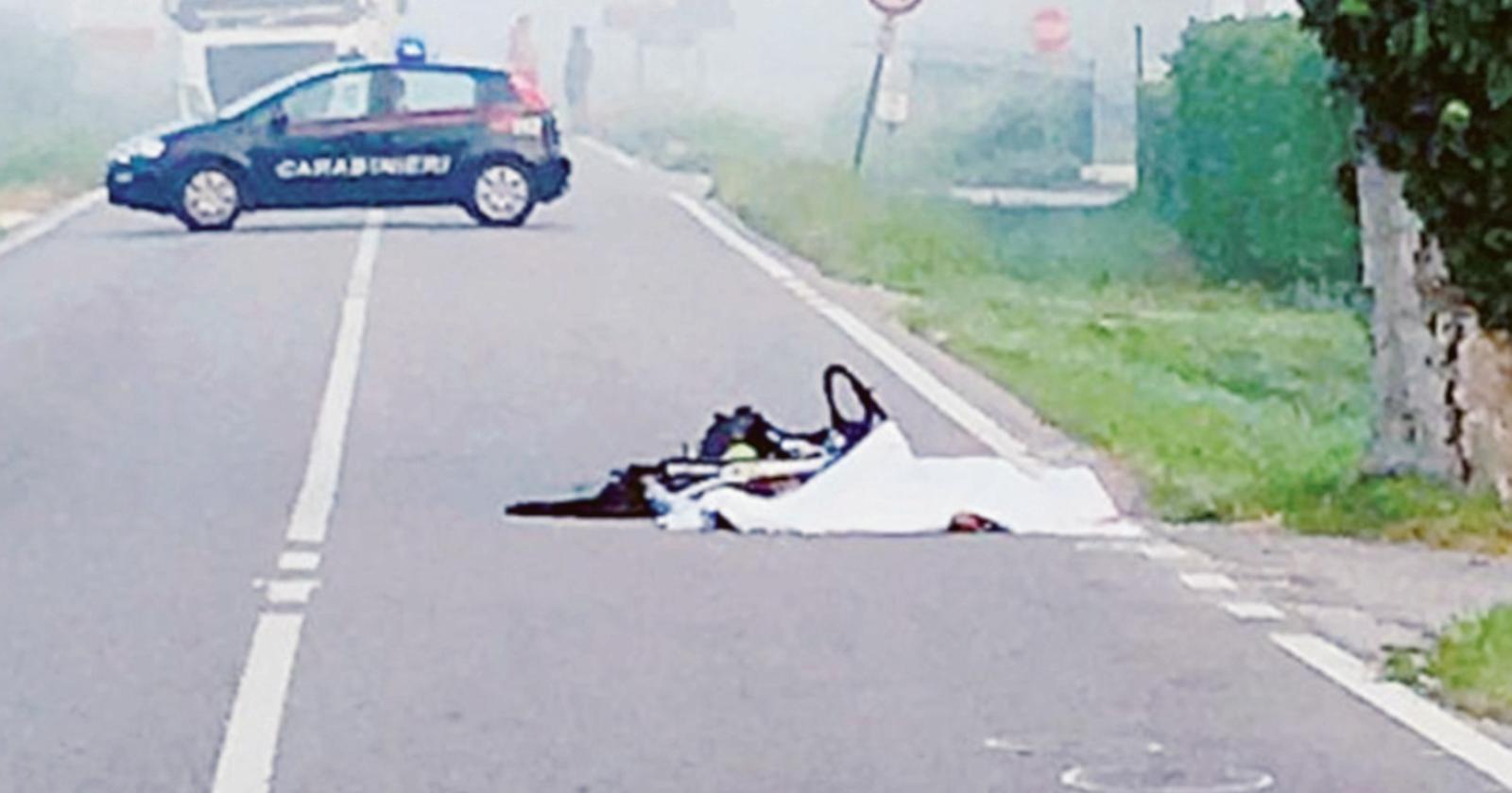 Investe e uccide un cicloturista