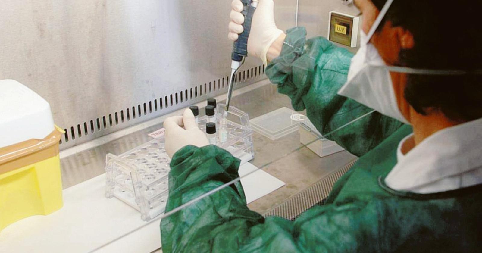 Antibiotici ai bimbi. Genitori in rivolta. I medici: "Fidarsi di noi, non di Wikipedia"