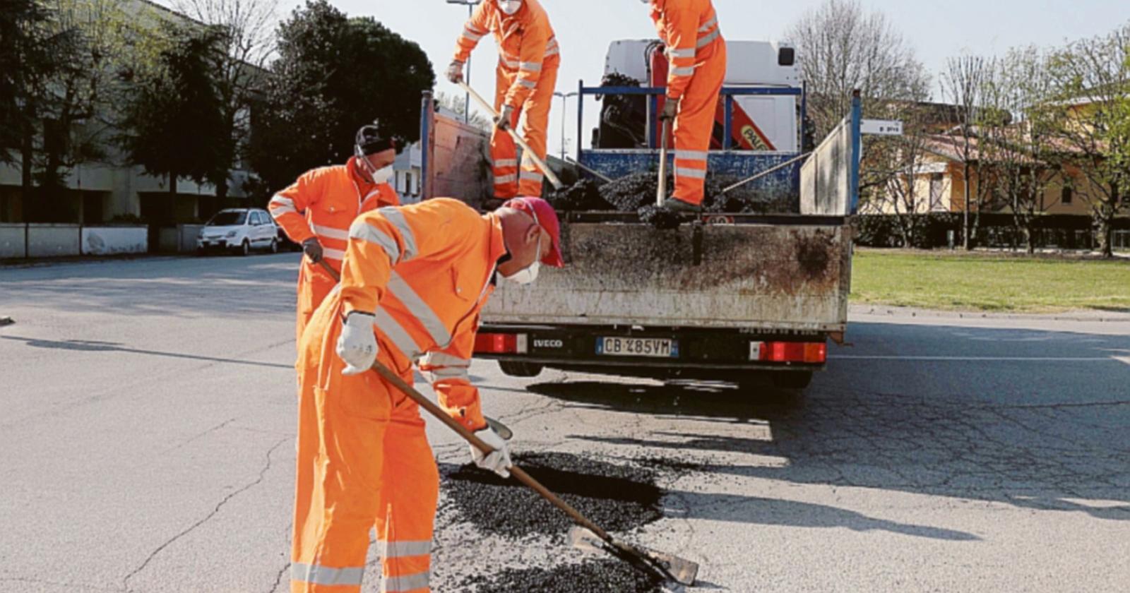 Sulle strade arriva l’asfalto