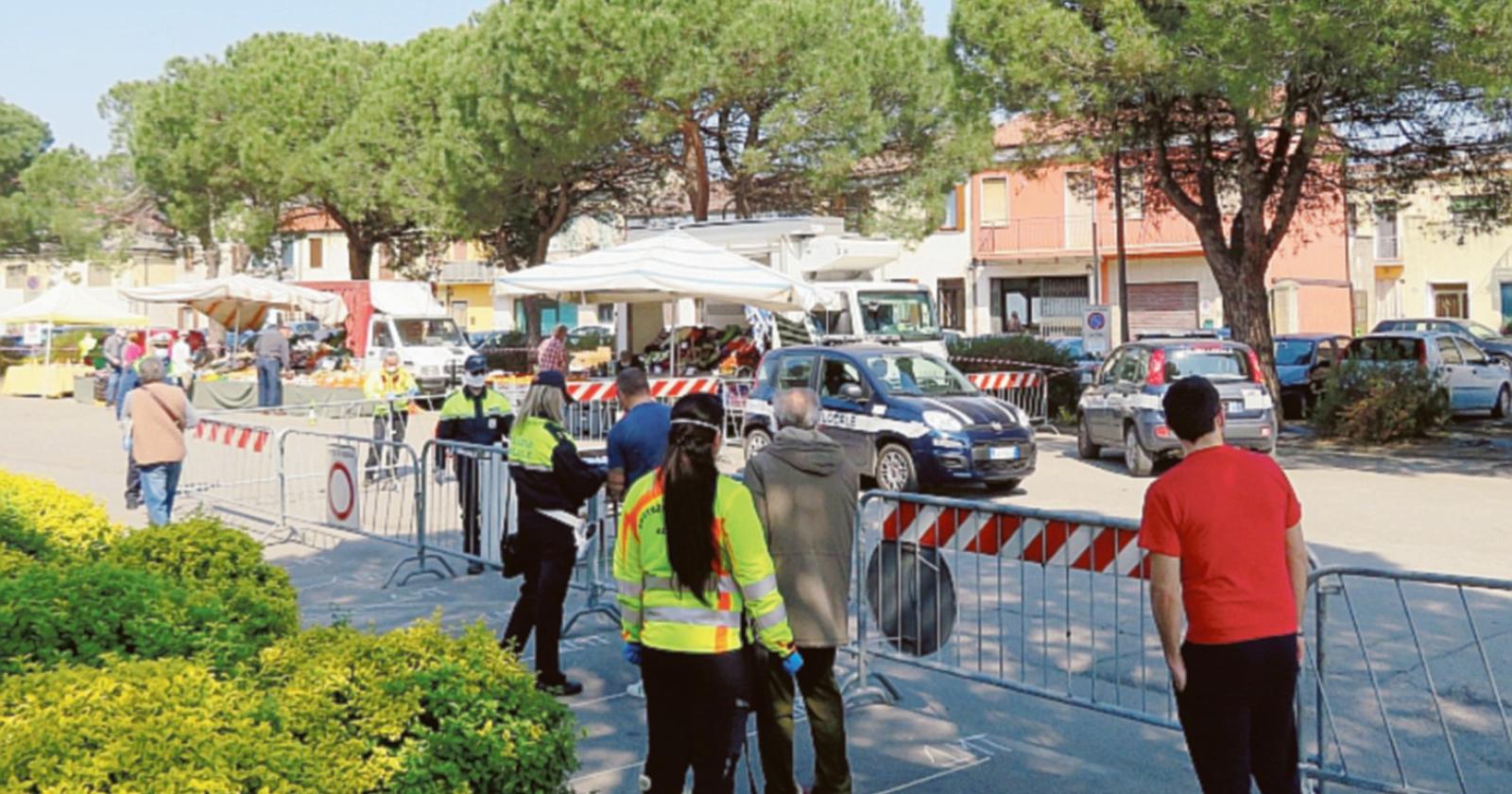 La minoranza boccia il mercato di Adria