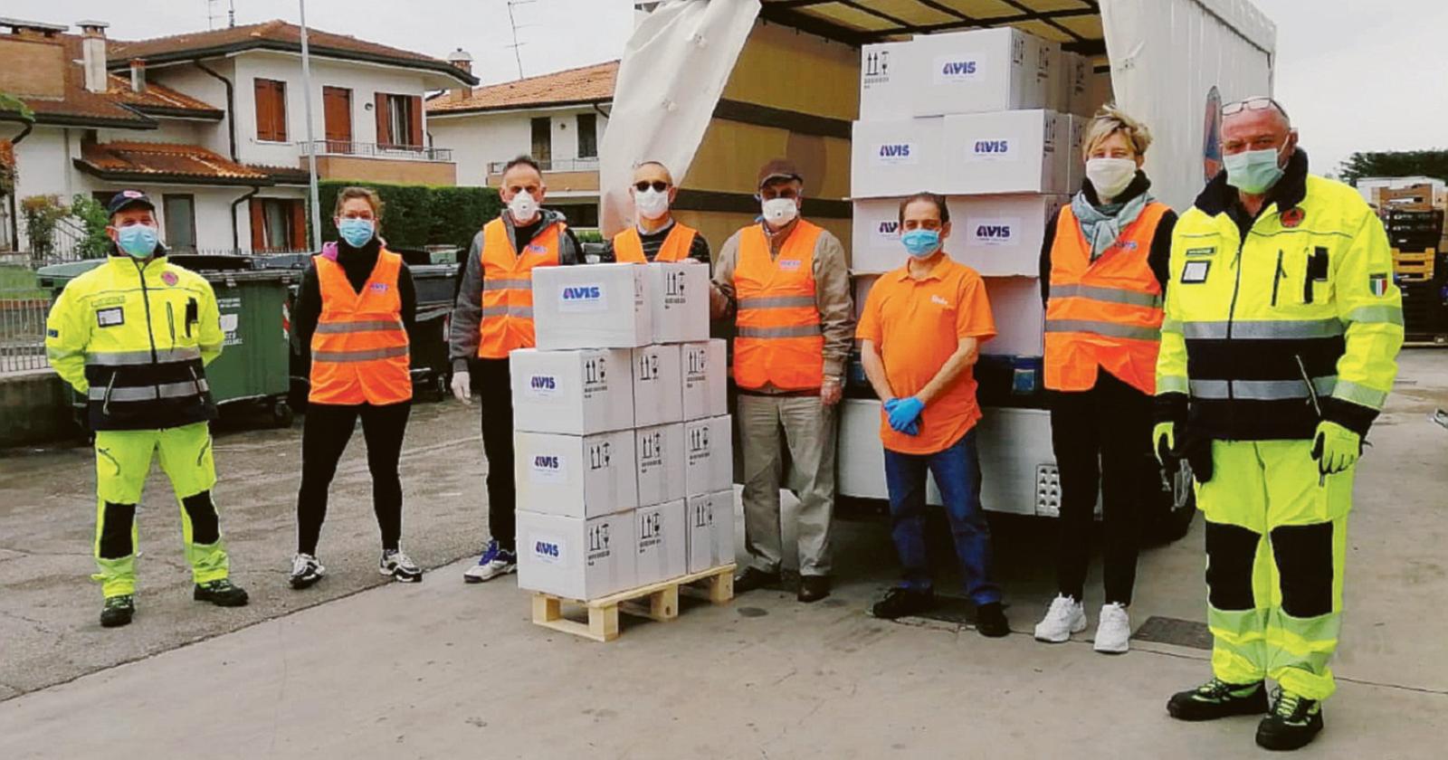 Avis, ecco i pacchi della solidarietà