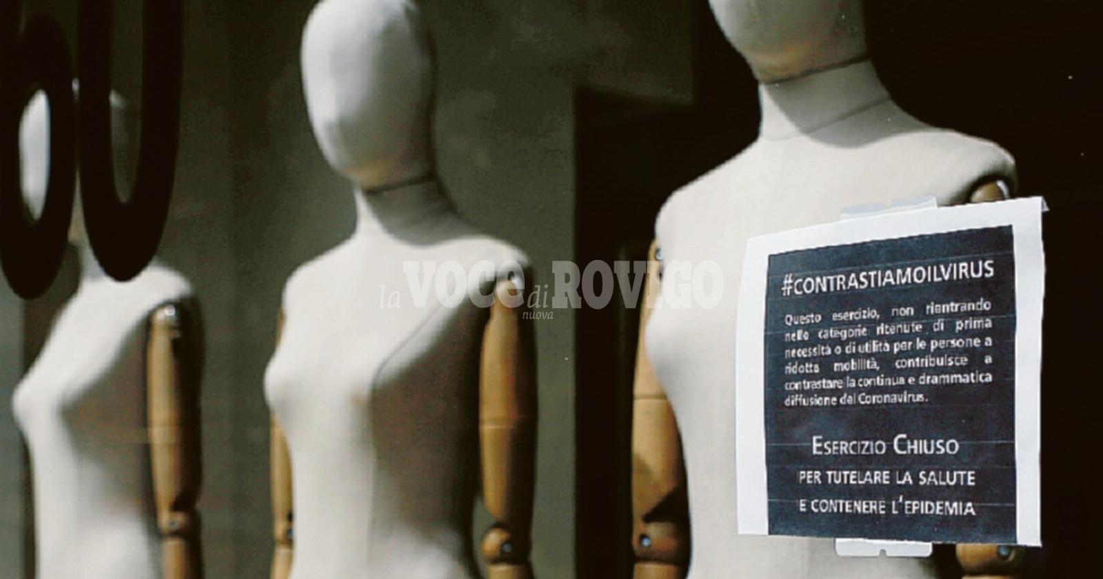 Commercianti: clamorosa protesta in piazza