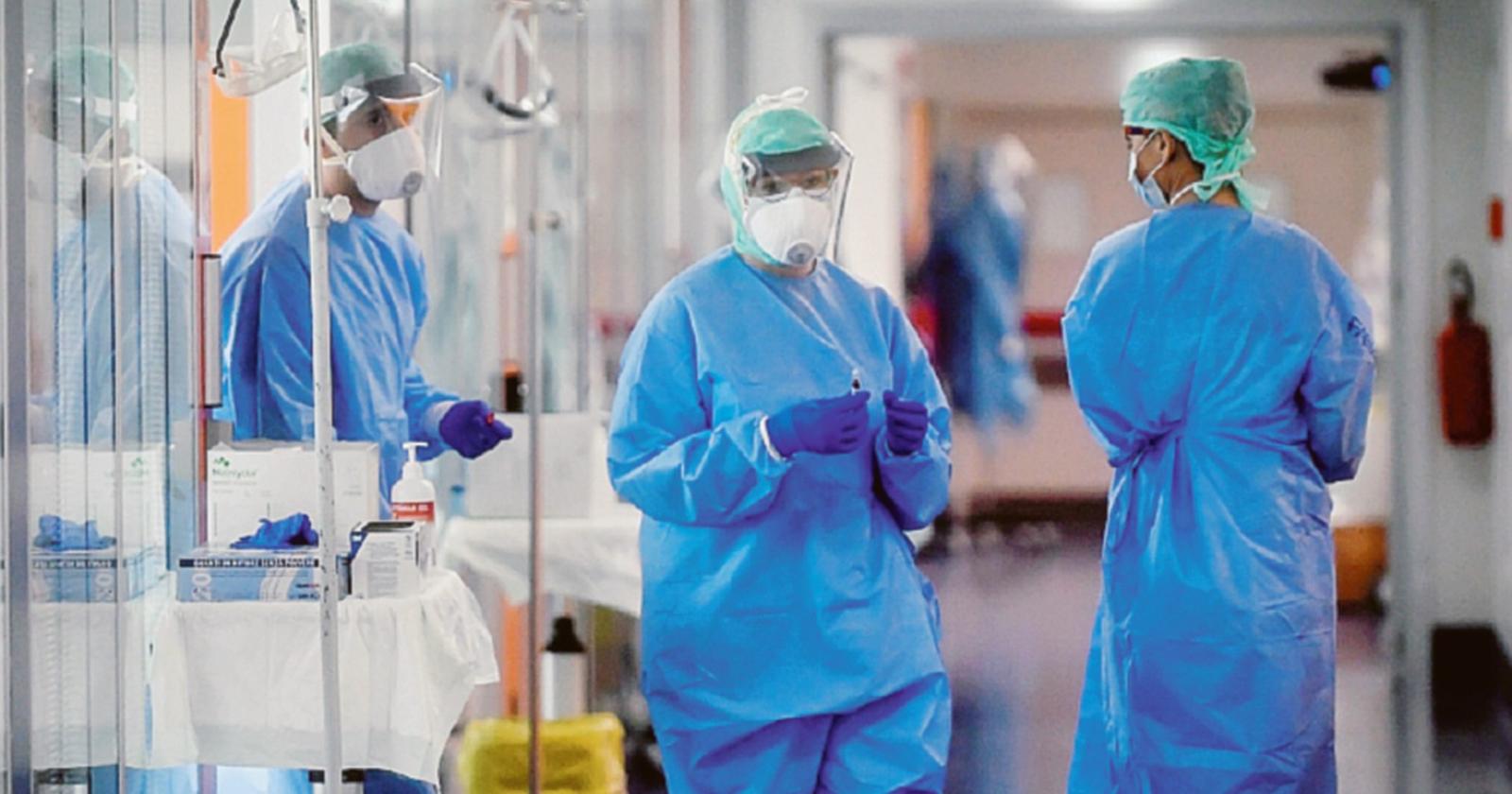 Pochi positivi e calano i ricoverati