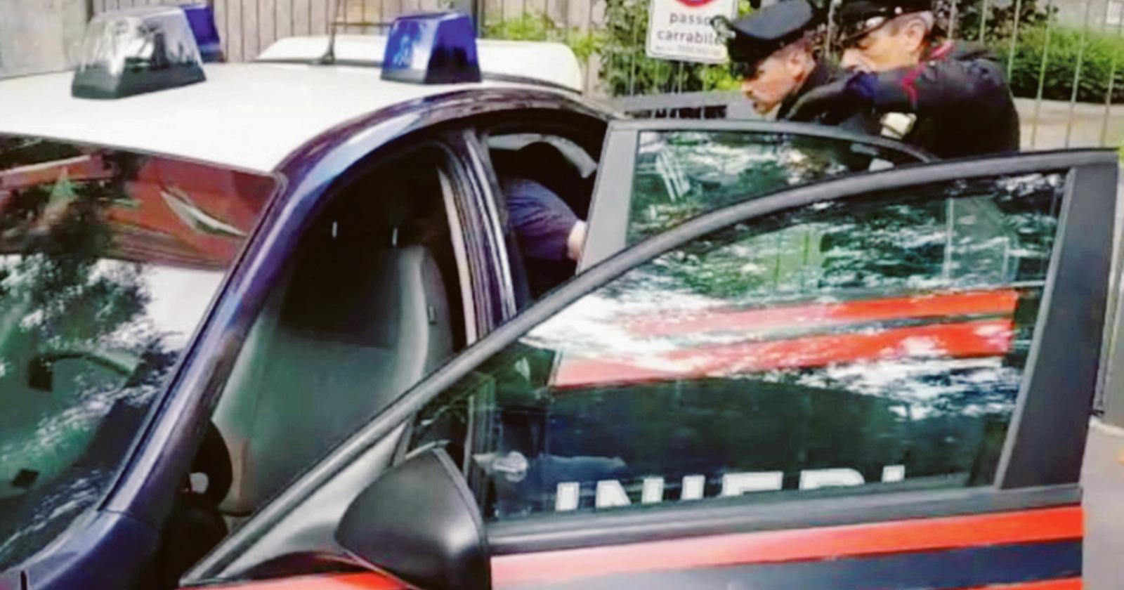 L'ordinanza: “Stop alla fogna a cielo aperto”