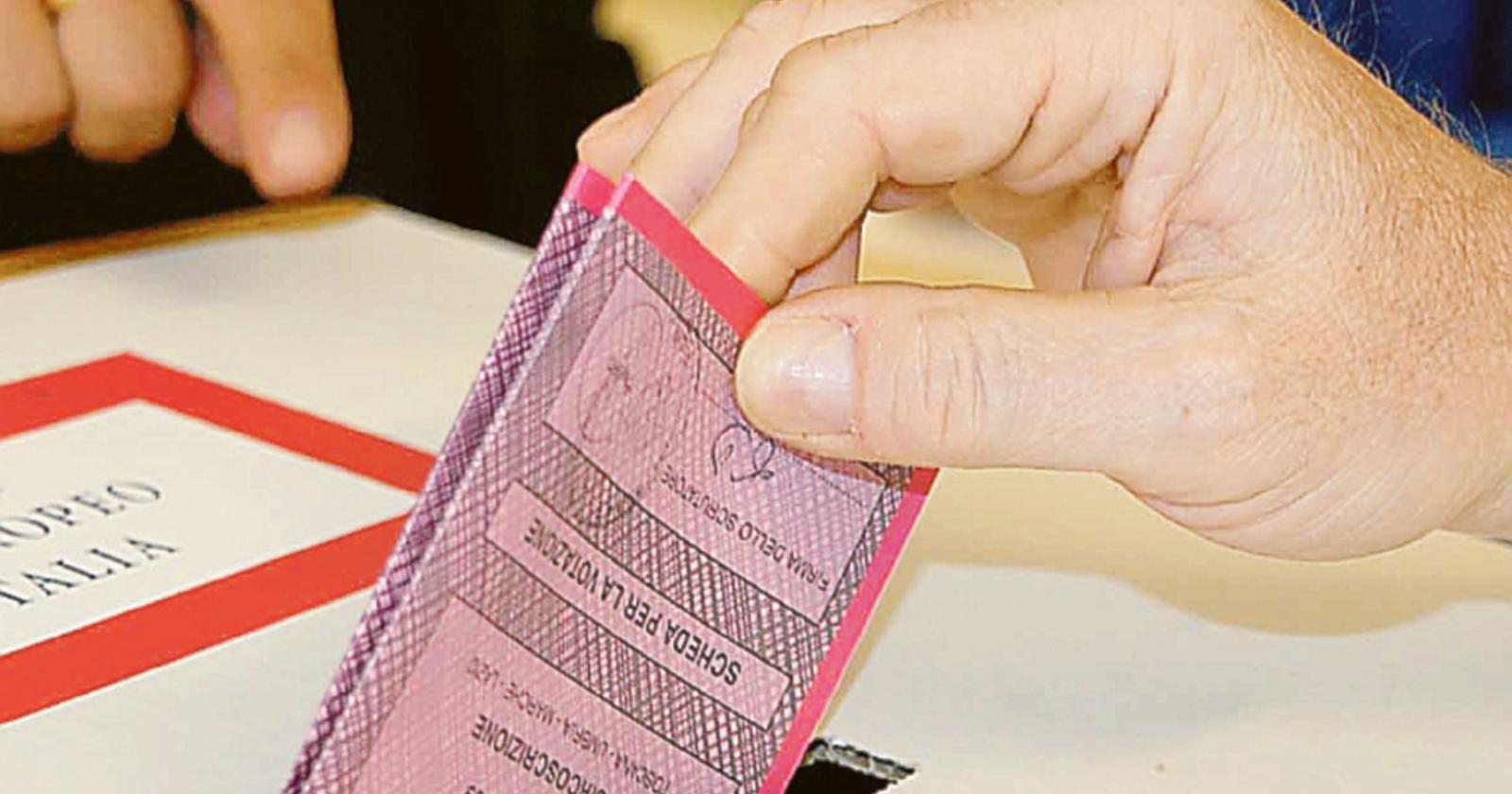 Elezioni, un viavai continuo