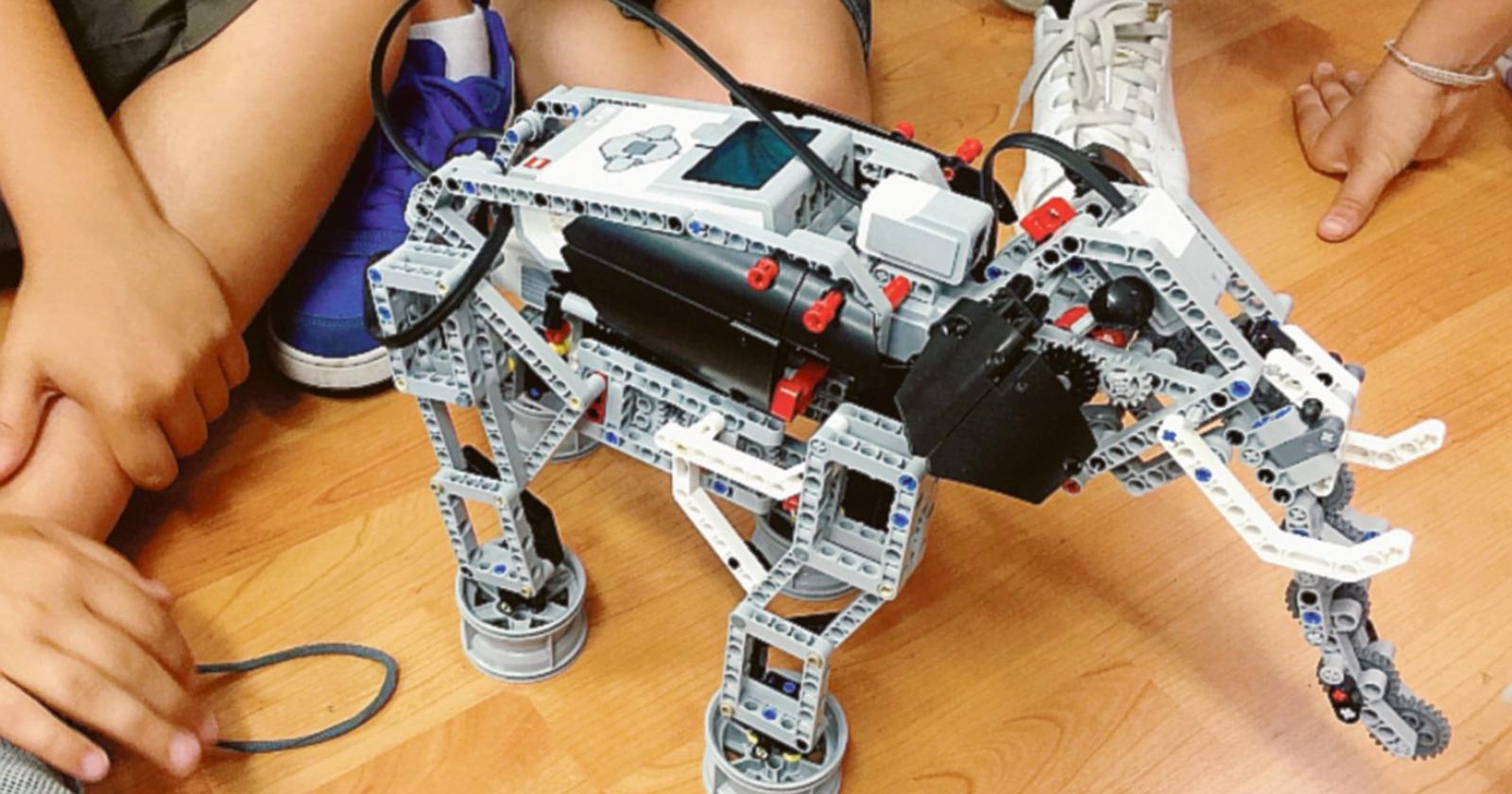 Il primo ciclo di robotica è un successo. E ci sono già 44 iscritti al prossimo anno
