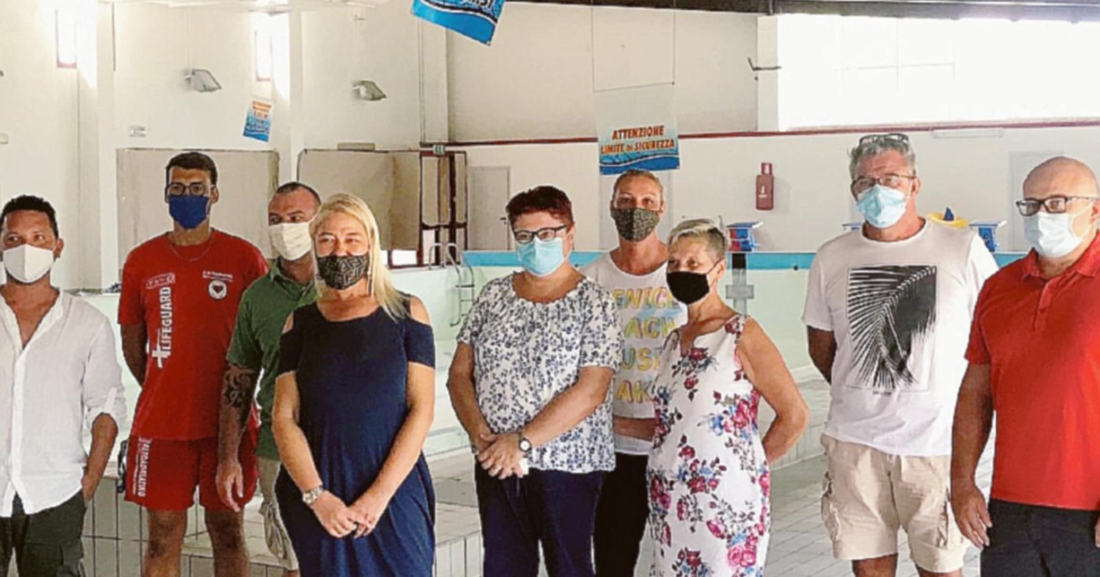 Scoppia il caso piscina, gestori contro il Comune