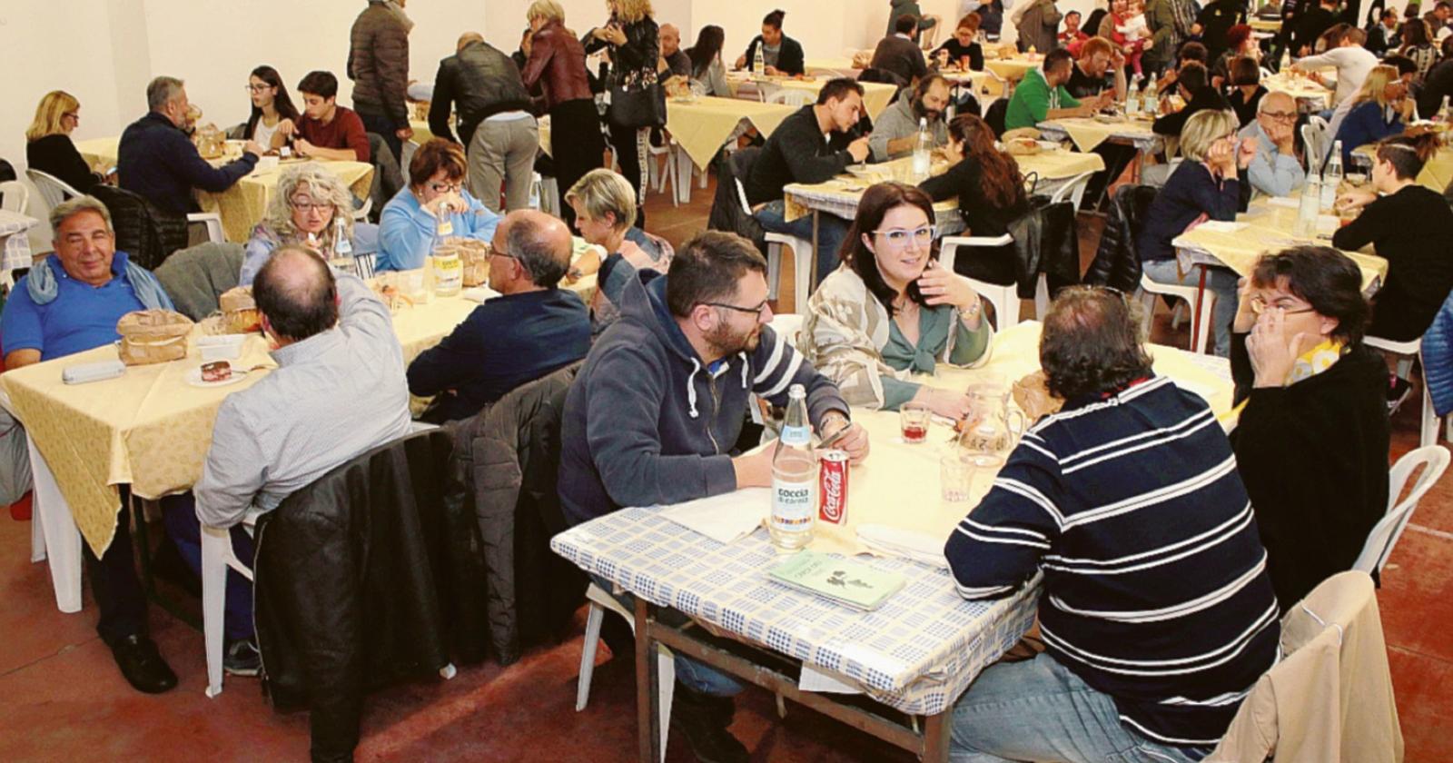 Salta la festa della fiorentina a Borsea. "Non vogliamo fare concorrenza ai ristoranti"
