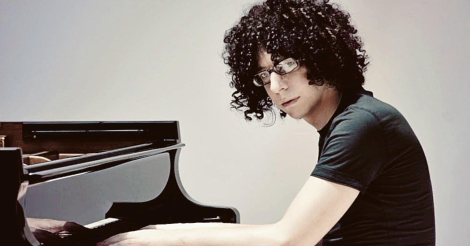Allevi inaugura il festival arancione