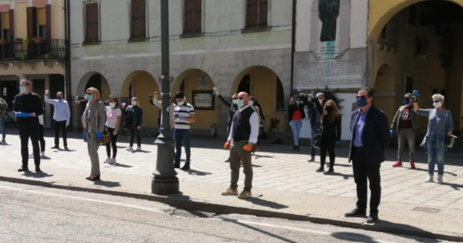 “Stop all’abusivismo porta a porta”