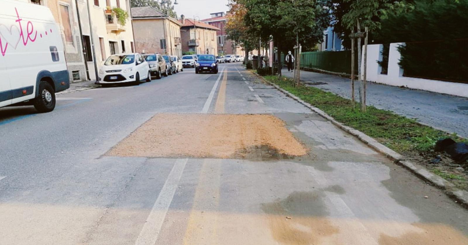 “Viale Trieste sta crollando, sotto c'è il vuoto”