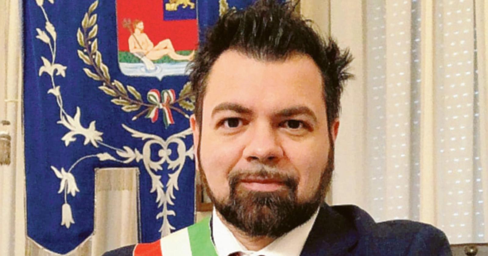 Due ponti e municipio a nuovo: arrivano i fondi