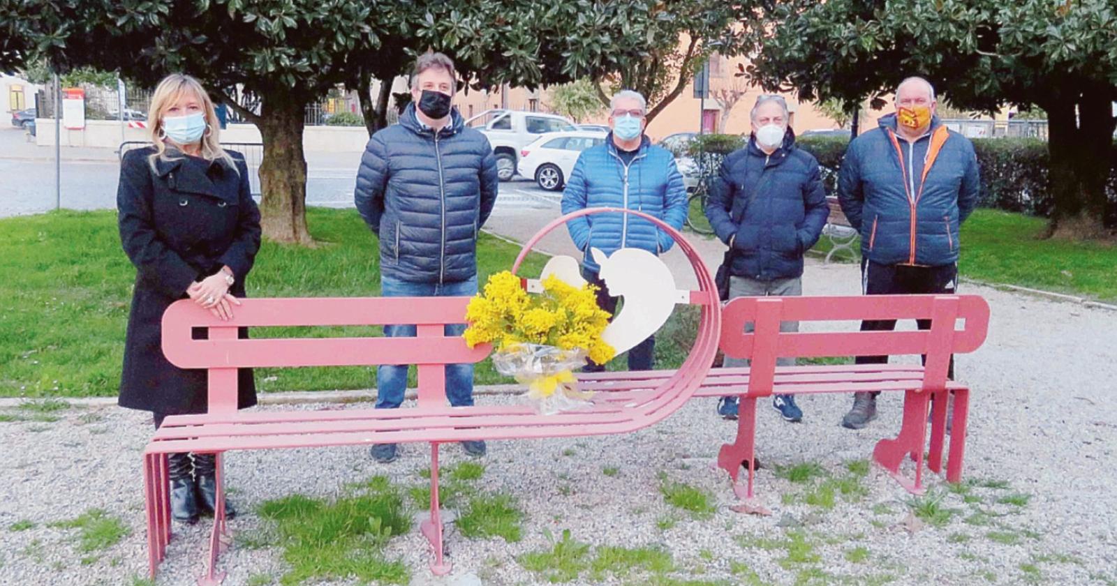 Una mimosa per Giulia, strangolata a 23 anni da chi doveva amarla