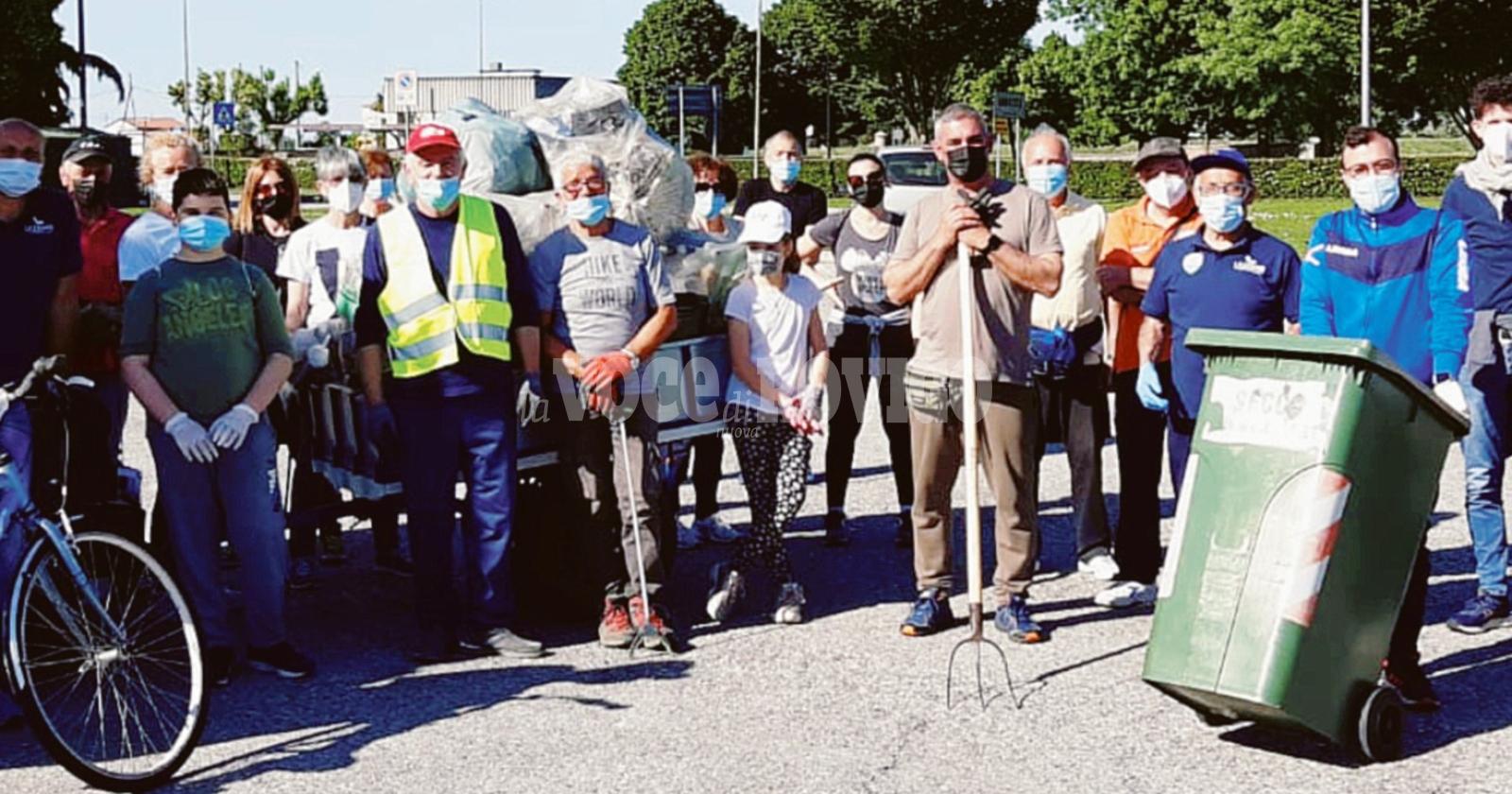 Ripulite completamente le aree arginali