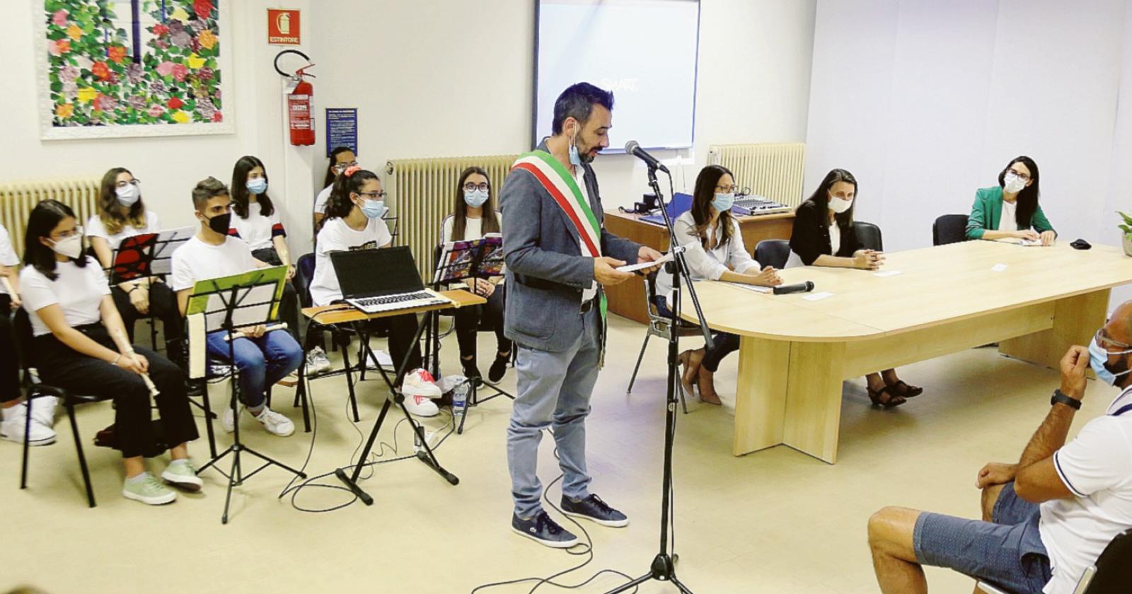 La promessa dei bimbi a Liliana: "Mai più"