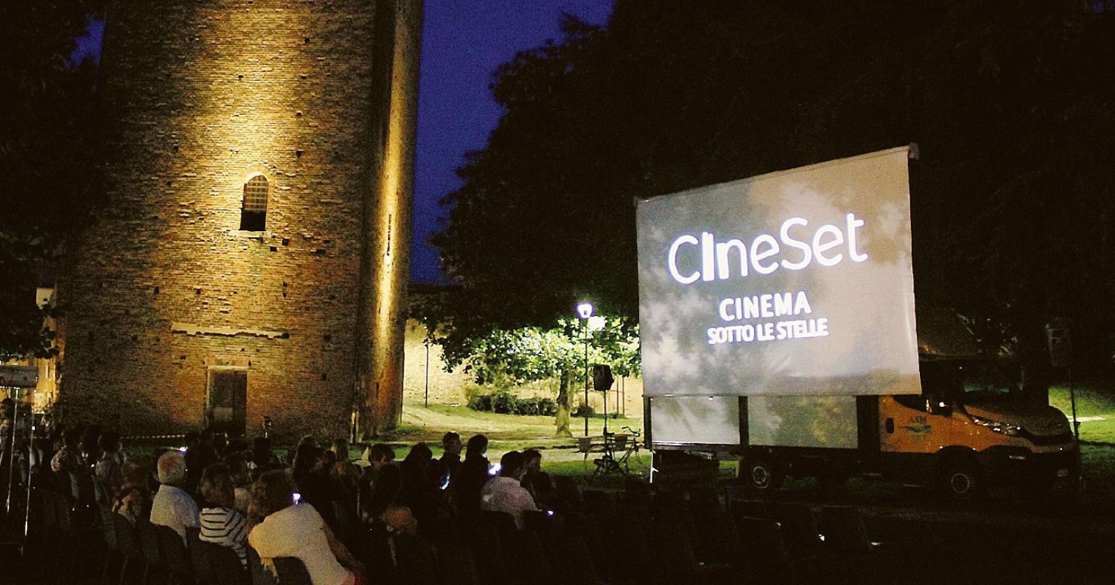 “La magia del cinema all’aperto”