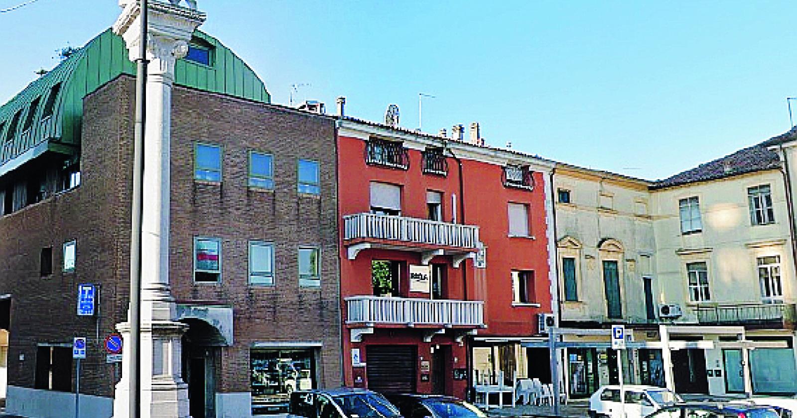 In aula il restyling di piazzetta Mainardi
