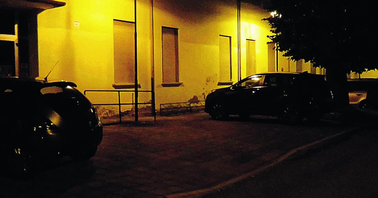 Allarme parcheggio selvaggio ovunque