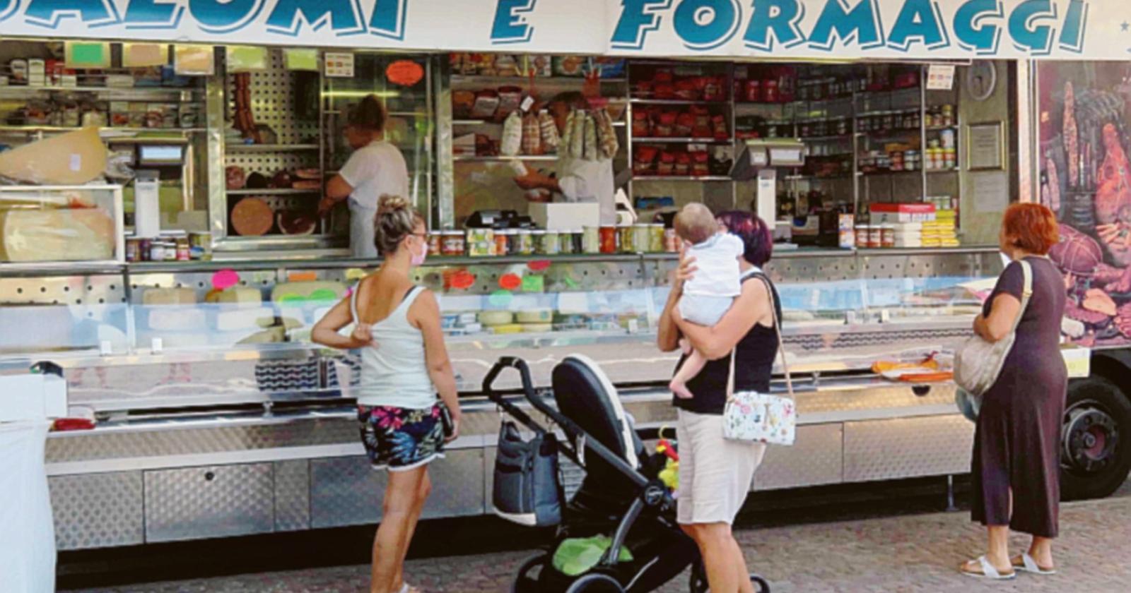 Mercato del martedì bando per 4 posti per i prossimi sei mesi