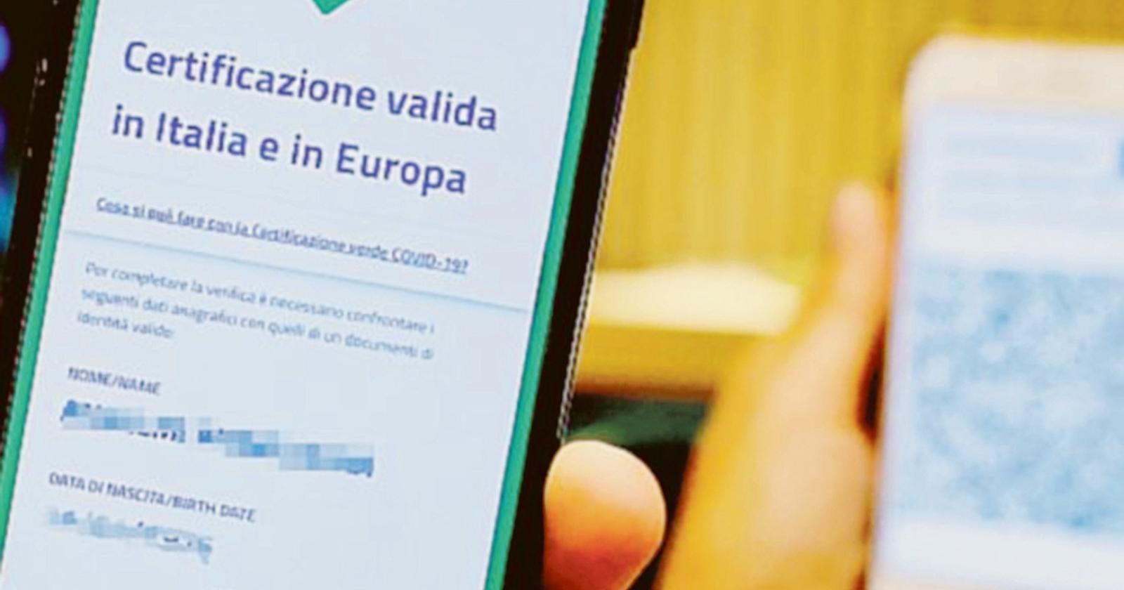 “Green pass solo ai vaccinati”