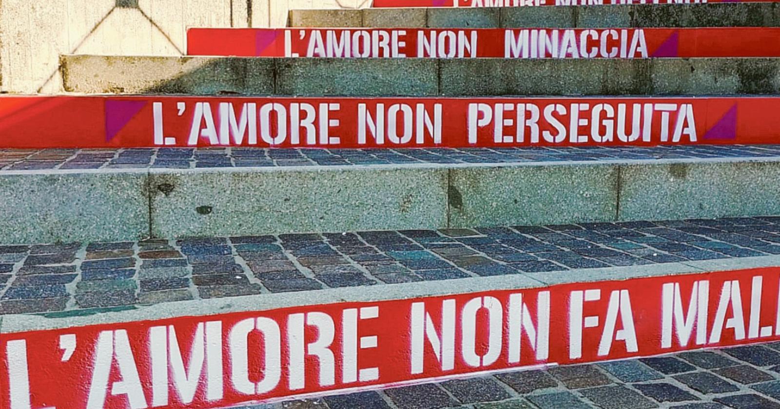 Un grido per ogni scalino: “No!”