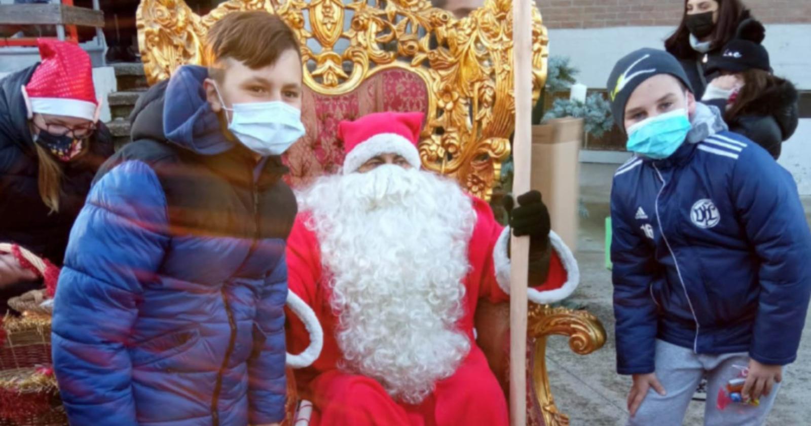 Primo incontro con Babbo Natale a Valliera
