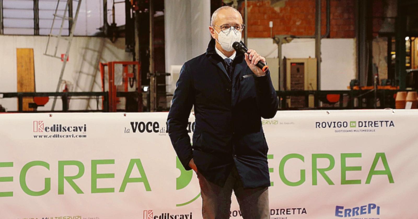 Degrea celebra 20 anni in “famiglia”