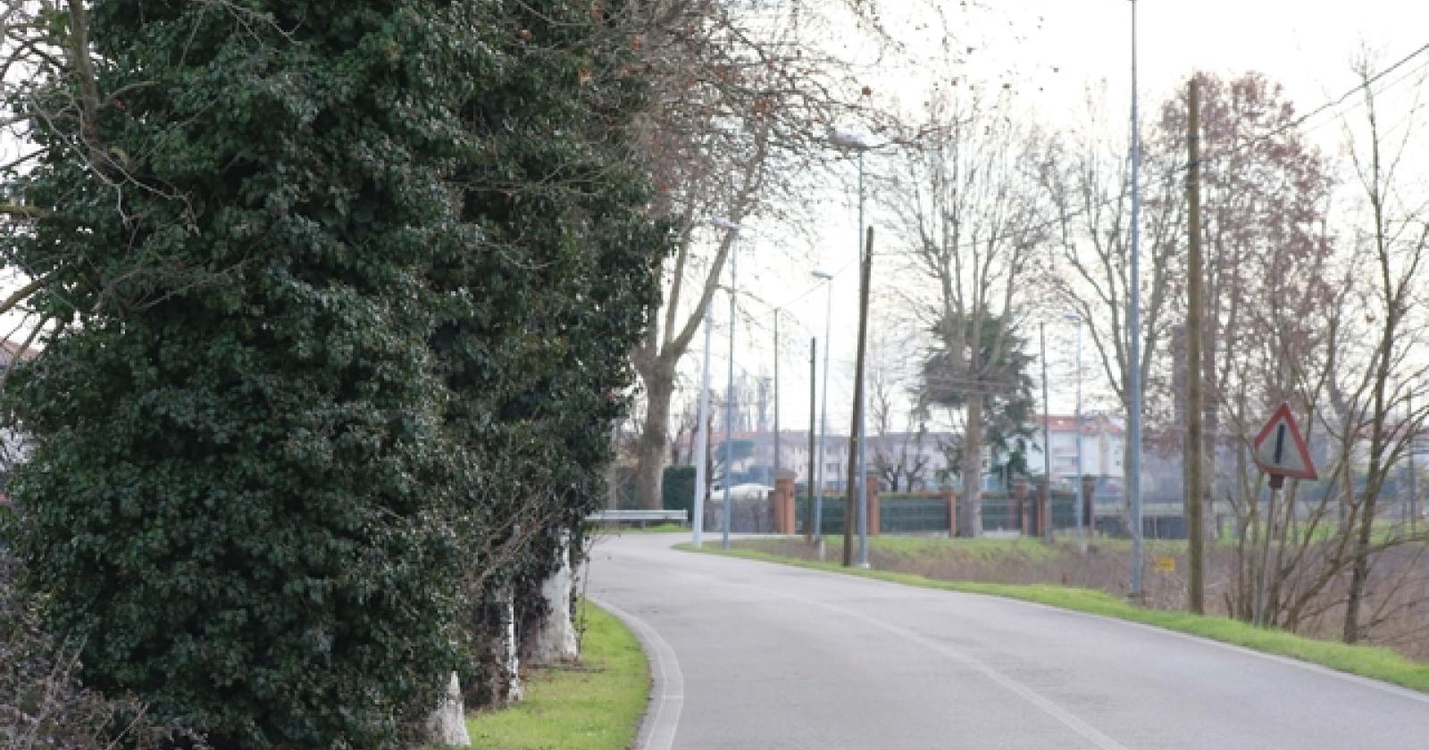 Buso Via Ippolito Nievo 1