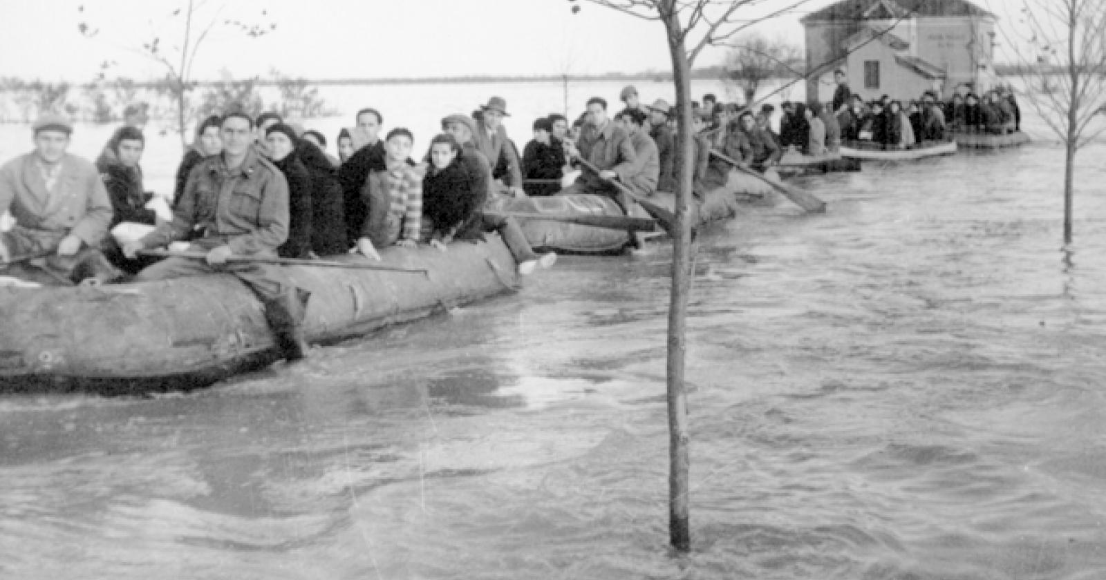 Una domenica di commemorazione unisce il paese 
