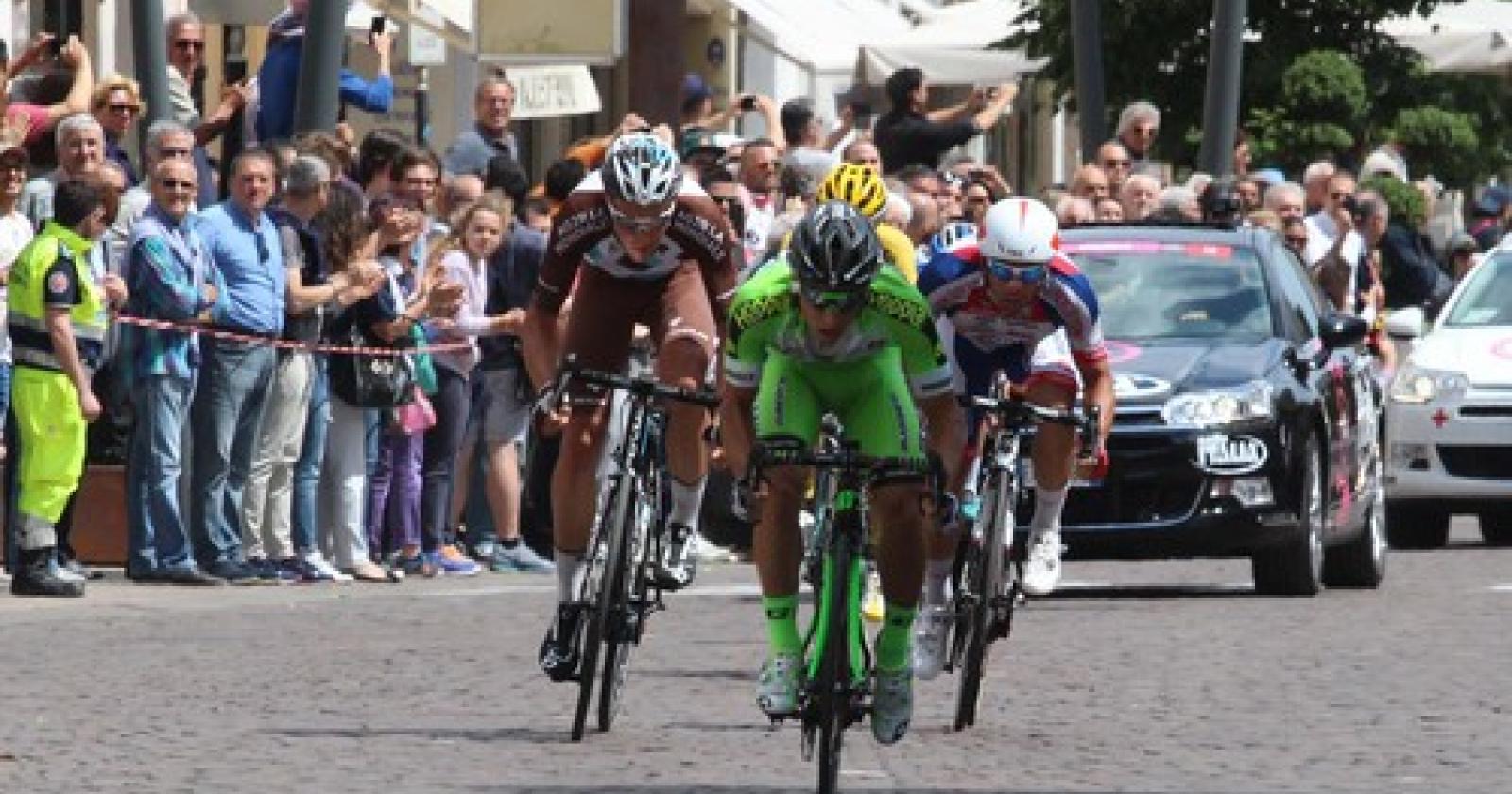 giro italia corso.jpg